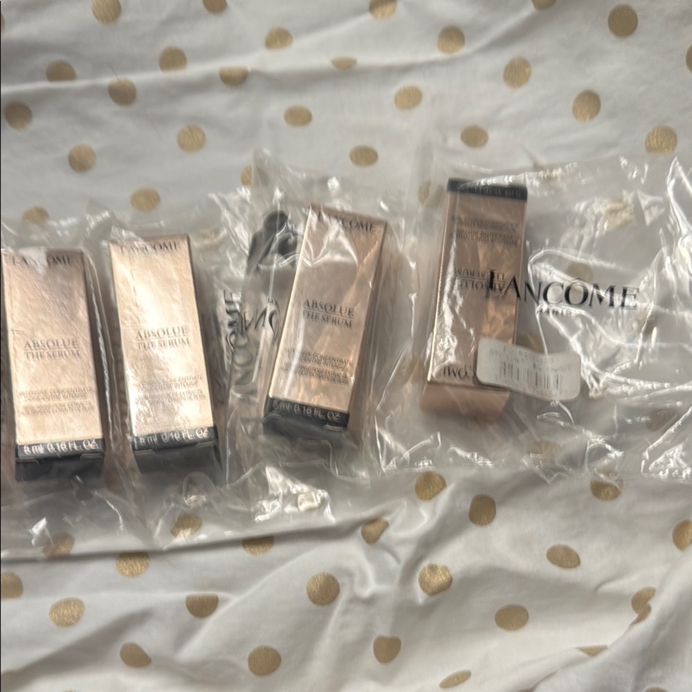 Lancôme Absolue The Serum Set in Gold Packaging - Picture 3 of 4